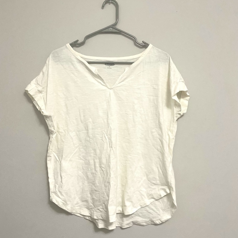 Old Navy Tee